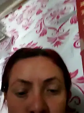 Snapshot of Annelis1 chatting on 12-14-25, 11:10 Annelis1 online show from 12-14-25, 11:10