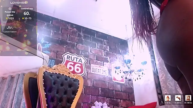 Snapshot of MilaHallu chatting on 02-06-26, 12:56 MilaHallu online show from 02-06-26, 12:56