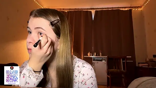 MaevAmy online show from 01-17-26, 05:44