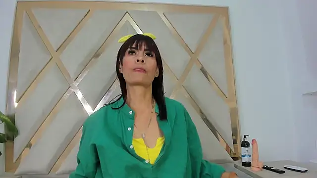 Selenaasm online show from 01-10-26, 09:10