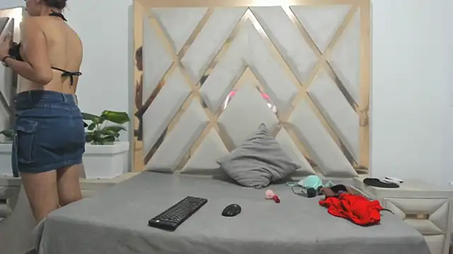 Selenaasm online show from 03-16-26, 08:55