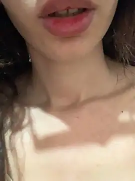 yasmina2020 online show from 03-19-26, 11:16