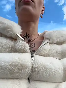 dein traumchen online show from 02-28-26, 03:00