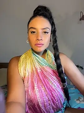 Snapshot of Lena-Williamss chatting on 05-15-26, 06:00 Lena-Williamss online show from 05-15-26, 06:00