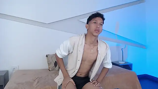 SmoothAlpha  online show from 01-15-26, 02:42