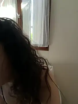 CoquineCharmeuse online show from 04-07-26, 12:18