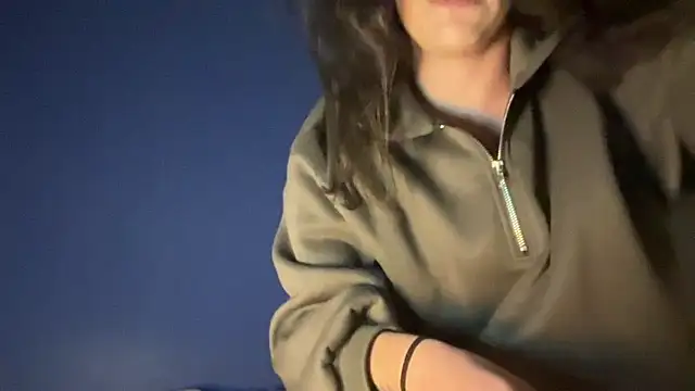 CoquineCharmeuse online show from 12-18-25, 03:00