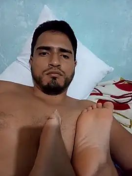 Aleinad16 online show from 12-19-25, 10:39