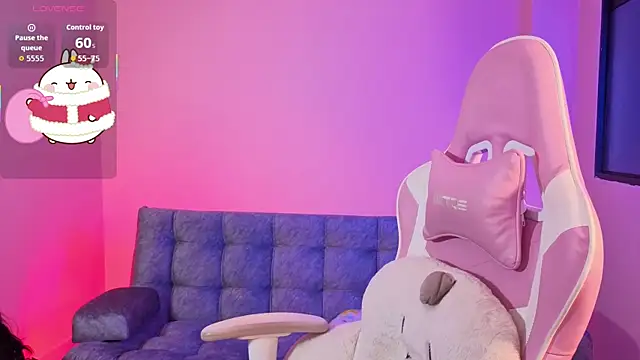 sharonbone online show from 12-21-25, 04:14