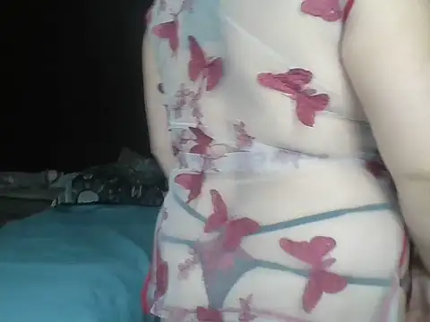 SHAMELESSLY HOT online show from 04-01-26, 02:35