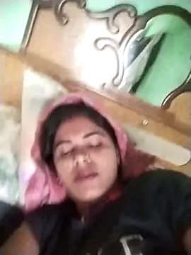 Sexy Rajkumari123 online show from 02-17-26, 09:28