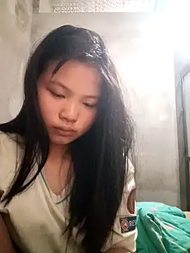 Snapshot of kat2026 chatting on 12-16-25, 07:45 kat2026 online show from 12-16-25, 07:45