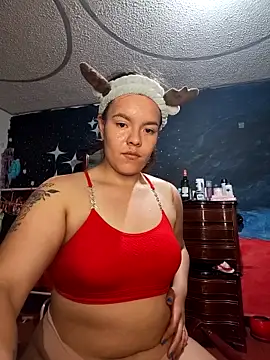 Snapshot of Krolaykate chatting on 01-07-26, 01:10 Krolaykate online show from 01-07-26, 01:10