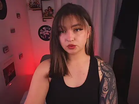 Snapshot of sara_cuteeyes chatting on 04-03-26, 03:57 sara cuteeyes online show from 04-03-26, 03:57