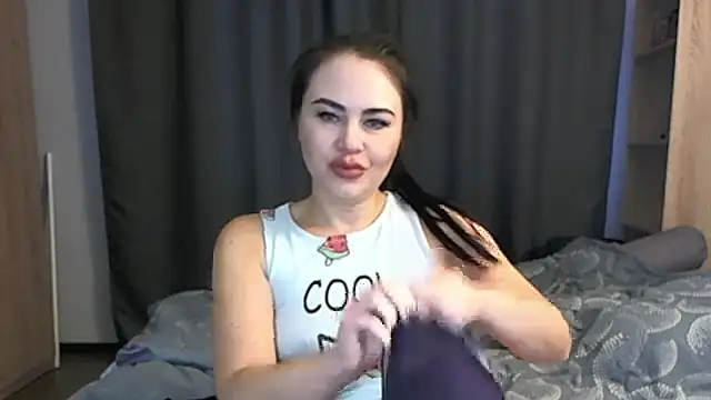 ArianaxSky online show from 01-12-26, 12:34