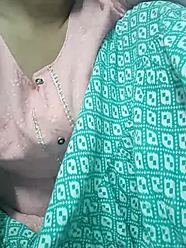 teena-11 online show from 04-17-26, 03:26