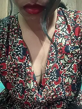 teena-11 online show from 12-18-25, 12:38