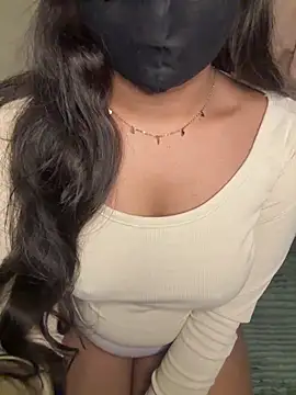 Amaira 69 online show from 02-08-26, 05:54