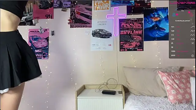 Snapshot of sun_under_skyy chatting on 06-11-26, 03:25 sun under skyy online show from 06-11-26, 03:25