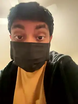 Snapshot of rohitgun023 chatting on 01-12-26, 11:42 rohitgun023 online show from 01-12-26, 11:42