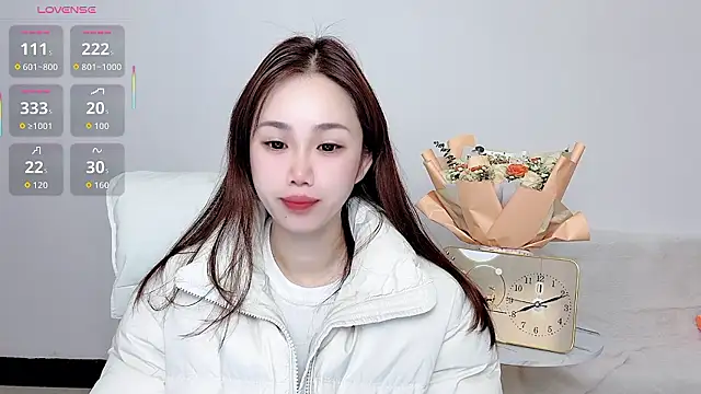 Snapshot of Darkn0t chatting on 01-10-26, 12:11 Darkn0t online show from 01-10-26, 12:11