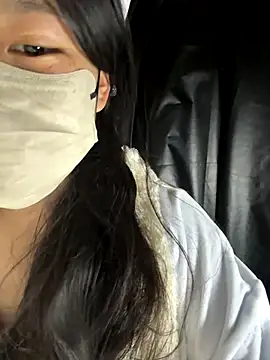 Kawaii-P online show from 12-19-25, 11:12