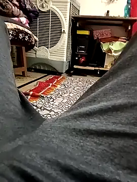 loki-king-143 online show from 02-05-26, 06:09