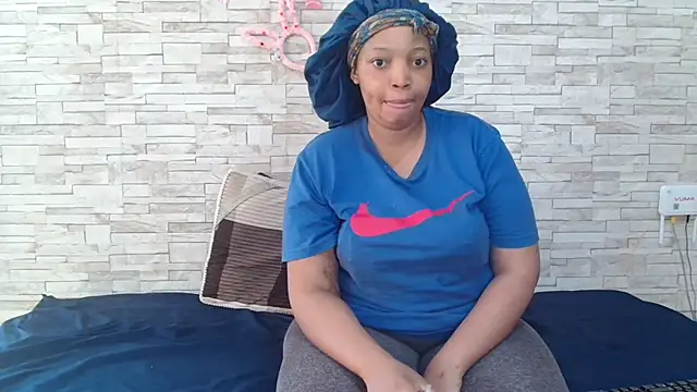 Yellowmellow01 online show from 04-14-26, 12:54