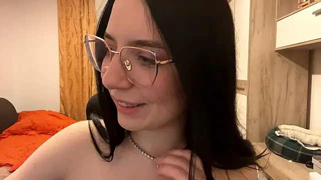 DoraRobertos online show from 01-13-26, 06:01