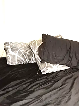 blackstallionXXXX online show from 01-10-26, 12:06