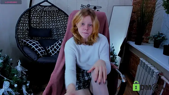 Soft Flame online show from 12-20-25, 03:26