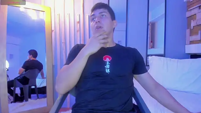 DamianKink online show from 01-08-26, 07:09