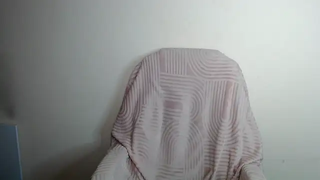 Snapshot of LiaSeass_ chatting on 05-23-26, 11:53 LiaSeass online show from 05-23-26, 11:53