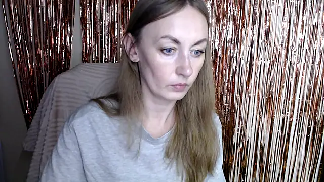 Snapshot of LiaSeass_ chatting on 07-26-26, 12:23 LiaSeass online show from 07-26-26, 12:23