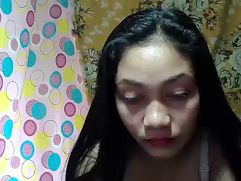 Snapshot of Lusty_babe chatting on 02-16-26, 04:00 Lusty babe online show from 02-16-26, 04:00