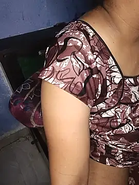 Desi bhabhi299 online show from 06-15-26, 04:50