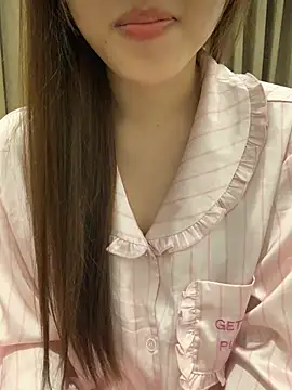 Snapshot of -Bibi-18 chatting on 06-27-26, 02:56 -Bibi-18 online show from 06-27-26, 02:56