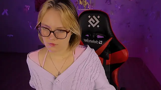 madeline doll online show from 02-20-26, 04:31