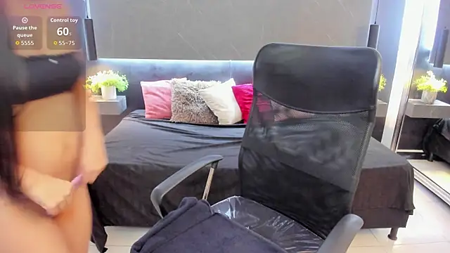 ariaa belle online show from 06-26-26, 07:31