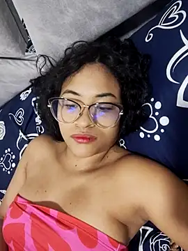 DAFNNEE HOT online show from 04-07-26, 03:58