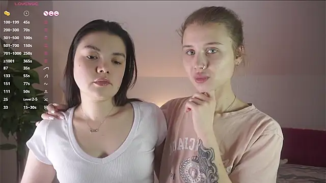 DemetriceYunk online show from 12-18-25, 07:57