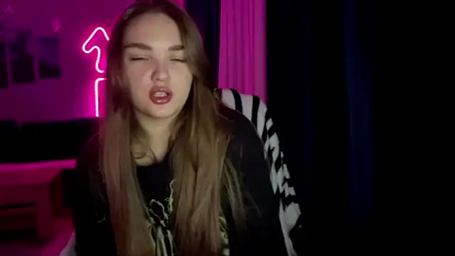 Ginnyinjeans online show from 01-17-26, 06:55