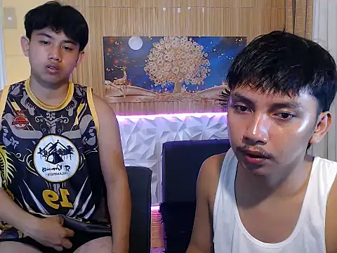 Snapshot of dylan_hardfucker chatting on 01-05-26, 05:38 dylan hardfucker online show from 01-05-26, 05:38