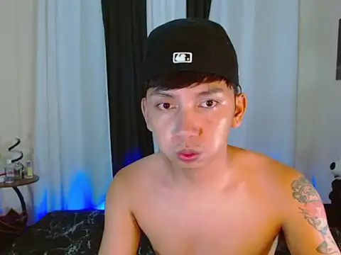 dylan hardfucker online show from 07-10-26, 07:58