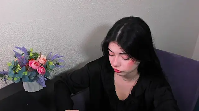 Snapshot of LisaColee chatting on 05-02-26, 07:02 LisaColee online show from 05-02-26, 07:02