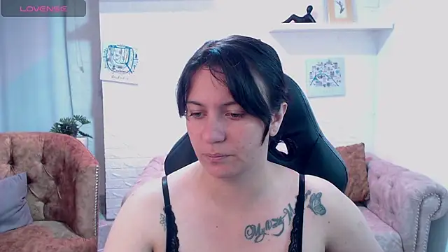 amanda rousee online show from 02-23-26, 03:19