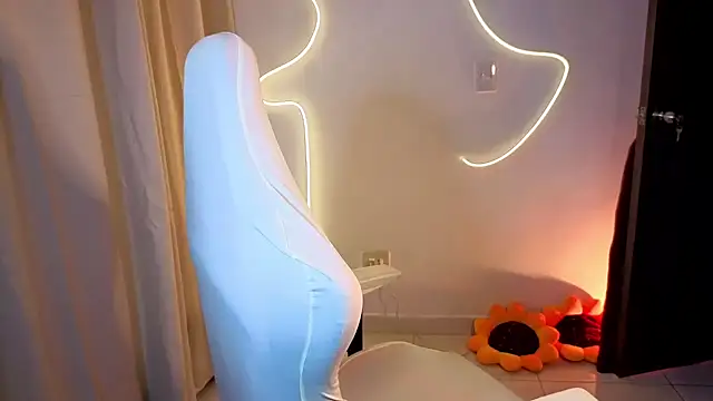 chloebum  online show from 01-17-26, 11:03