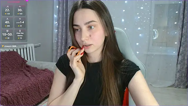 Lina          online show from 02-13-26, 08:20