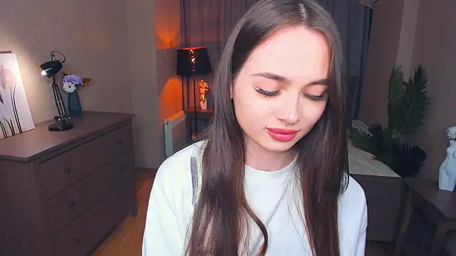 Snapshot of YvonneRobes chatting on 02-06-26, 07:21 YvonneRobes online show from 02-06-26, 07:21