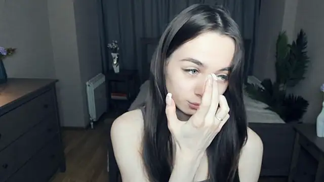 Snapshot of YvonneRobes chatting on 02-20-26, 07:16 YvonneRobes online show from 02-20-26, 07:16